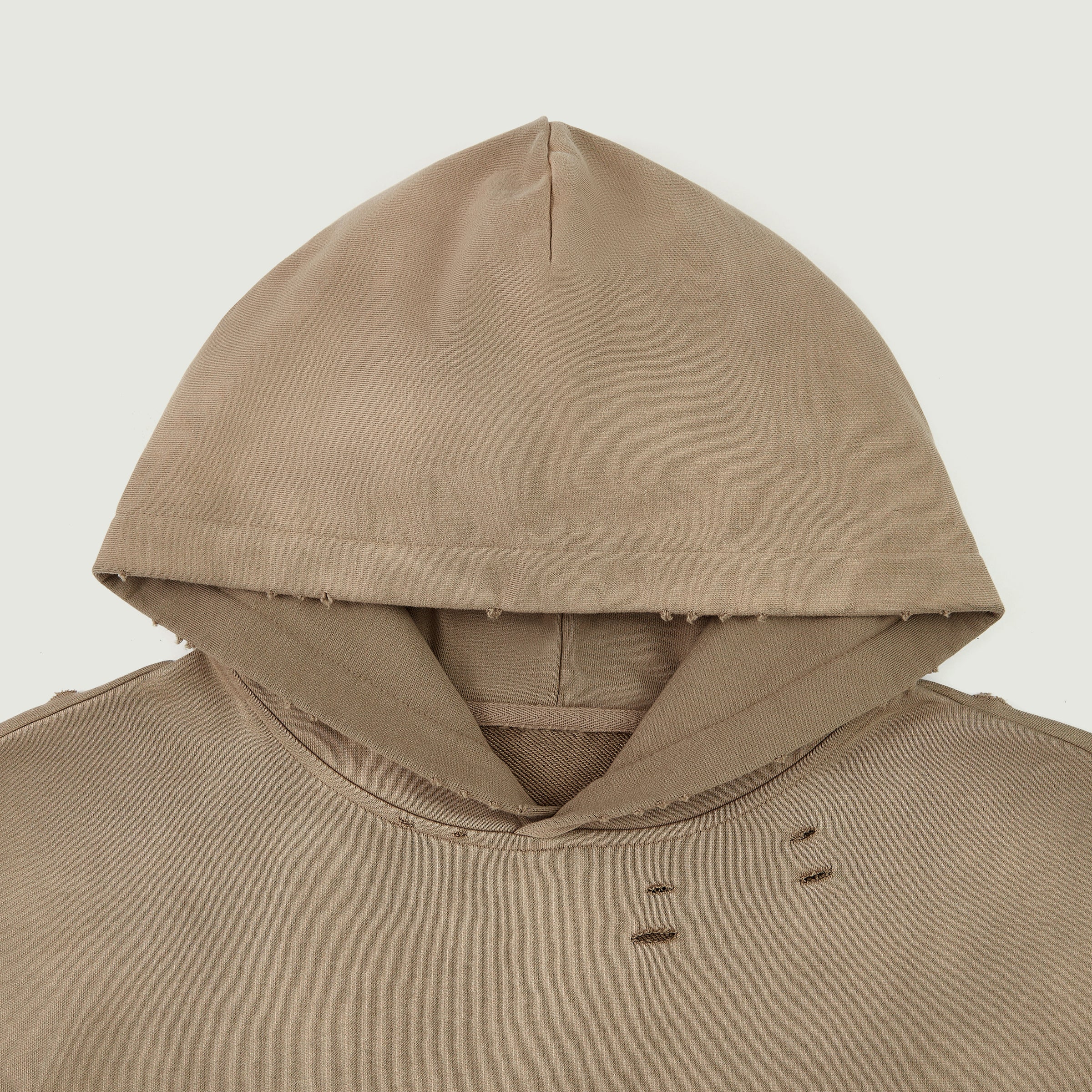 TRIØ7 ARTCORE – Fragment 01 Full-Zip Hoodie – Detailansicht | Oversized Washed Hoodie von TRIØ7