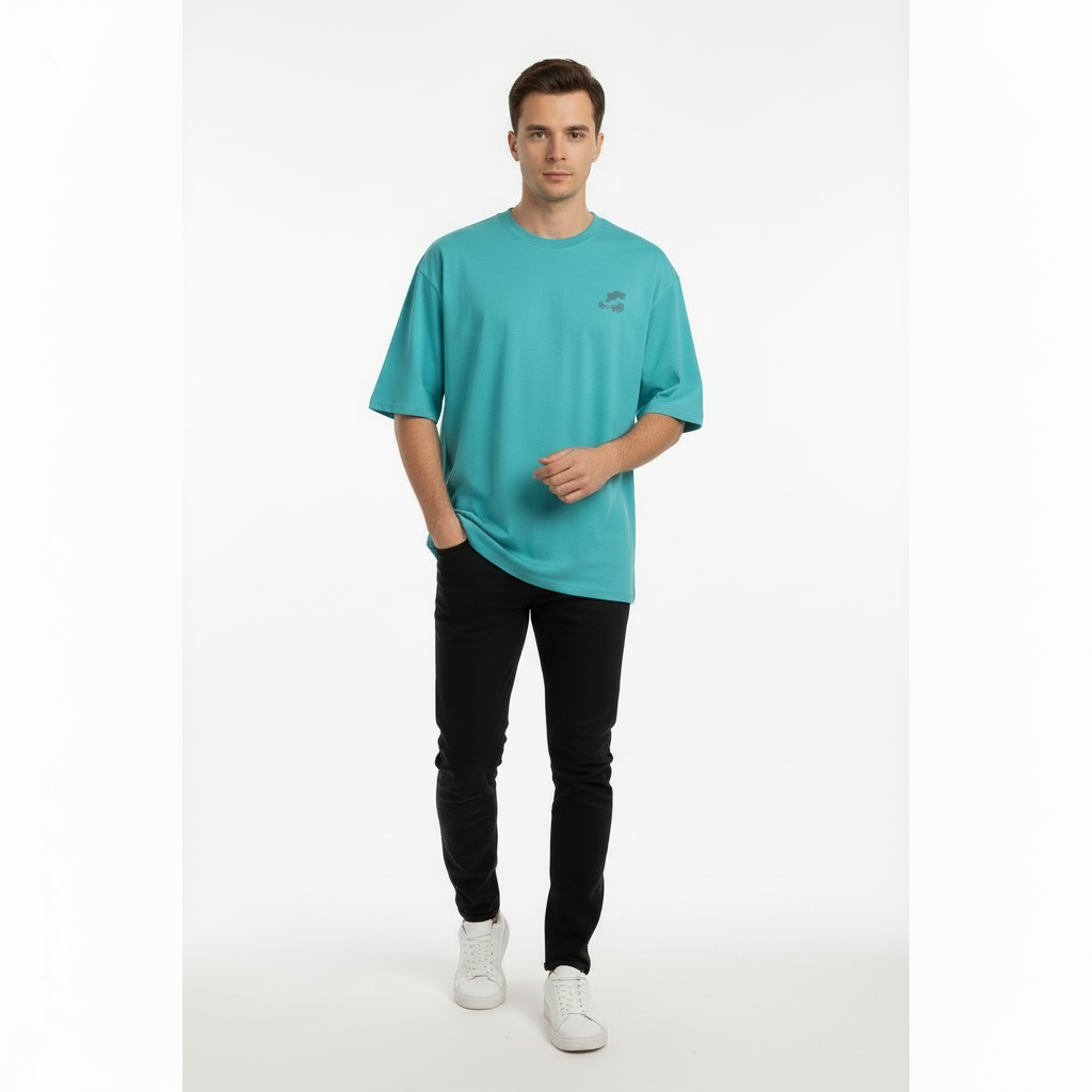 TRIØ7 ESSENTIAL – Heavyweight Oversized Tee 300+ – Frontansicht 3 | Oversized Boxy T-Shirt von TRIØ7