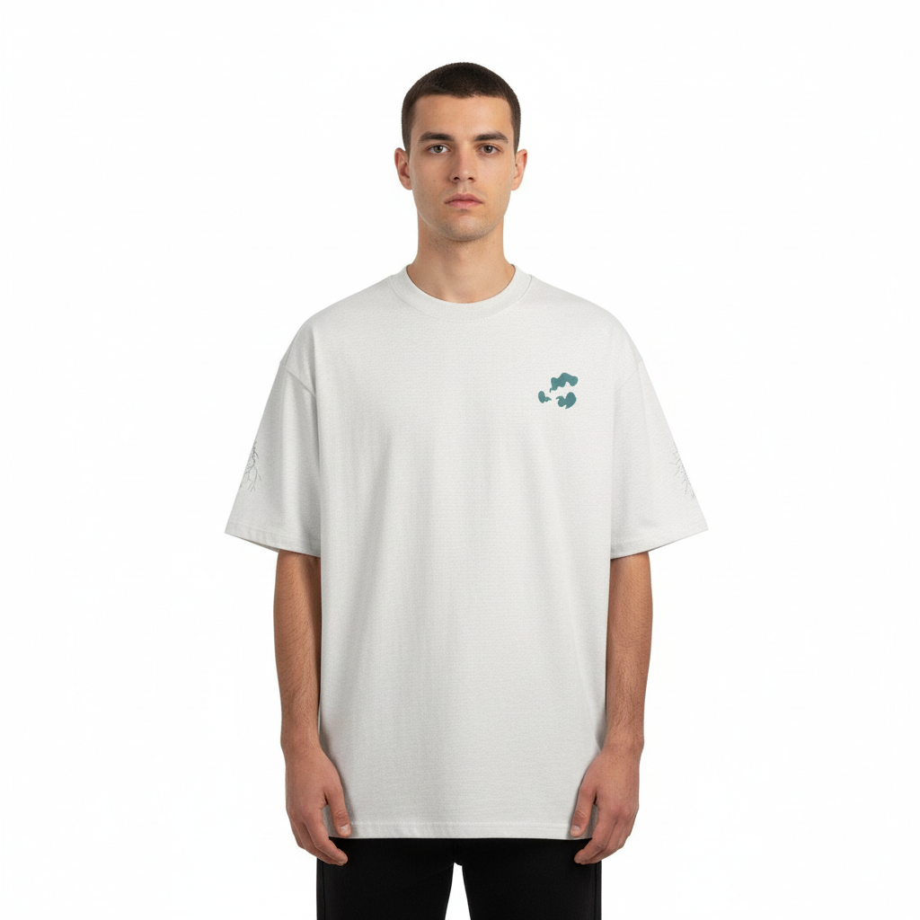 TRIØ7 ESSENTIAL – Heavyweight Oversized Tee 300+ – Frontansicht 10 | Oversized Boxy T-Shirt von TRIØ7