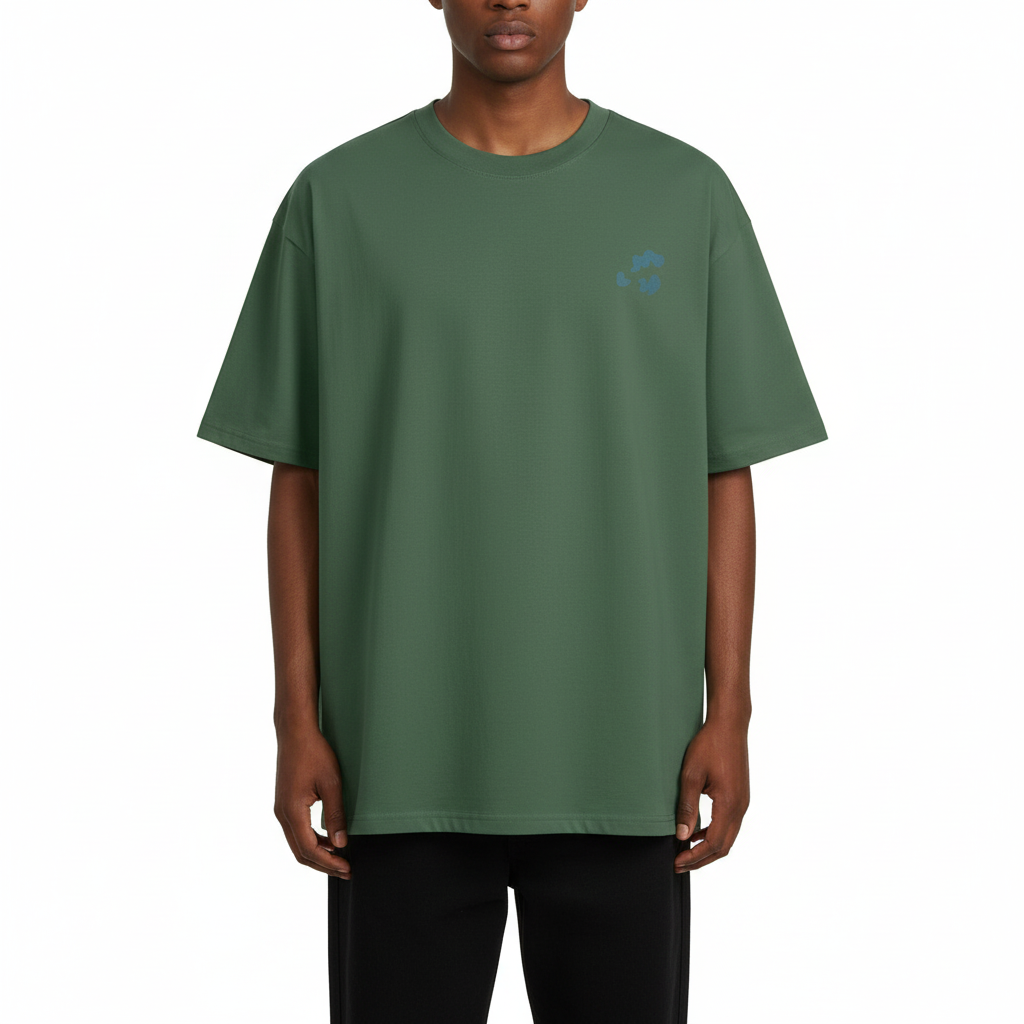 TRIØ7 ESSENTIAL – Heavyweight Oversized Tee 300+ – Frontansicht 8 | Oversized Boxy T-Shirt von TRIØ7